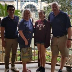 Meet your Posher, Kooper